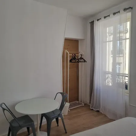Privée - Vue Tour Eiffel