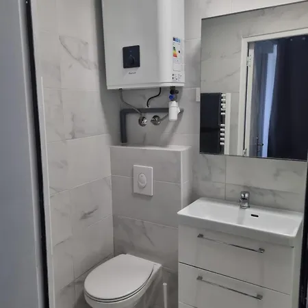 Bed & Breakfast Privee - Vue Tour Eiffel 4*