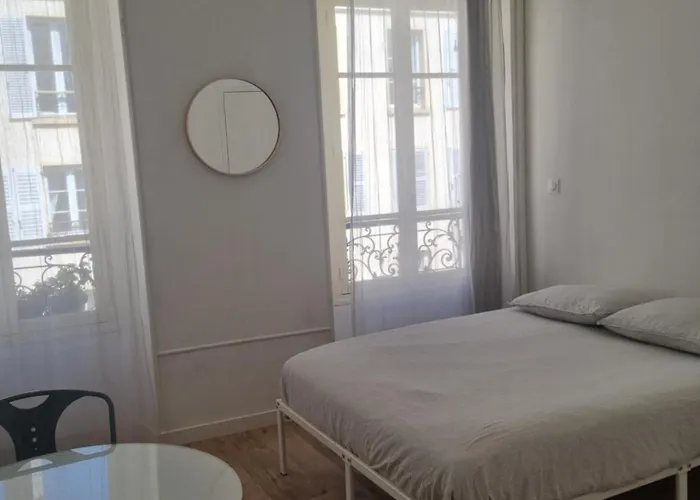 Bed and breakfast Privée - Vue Tour Eiffel París